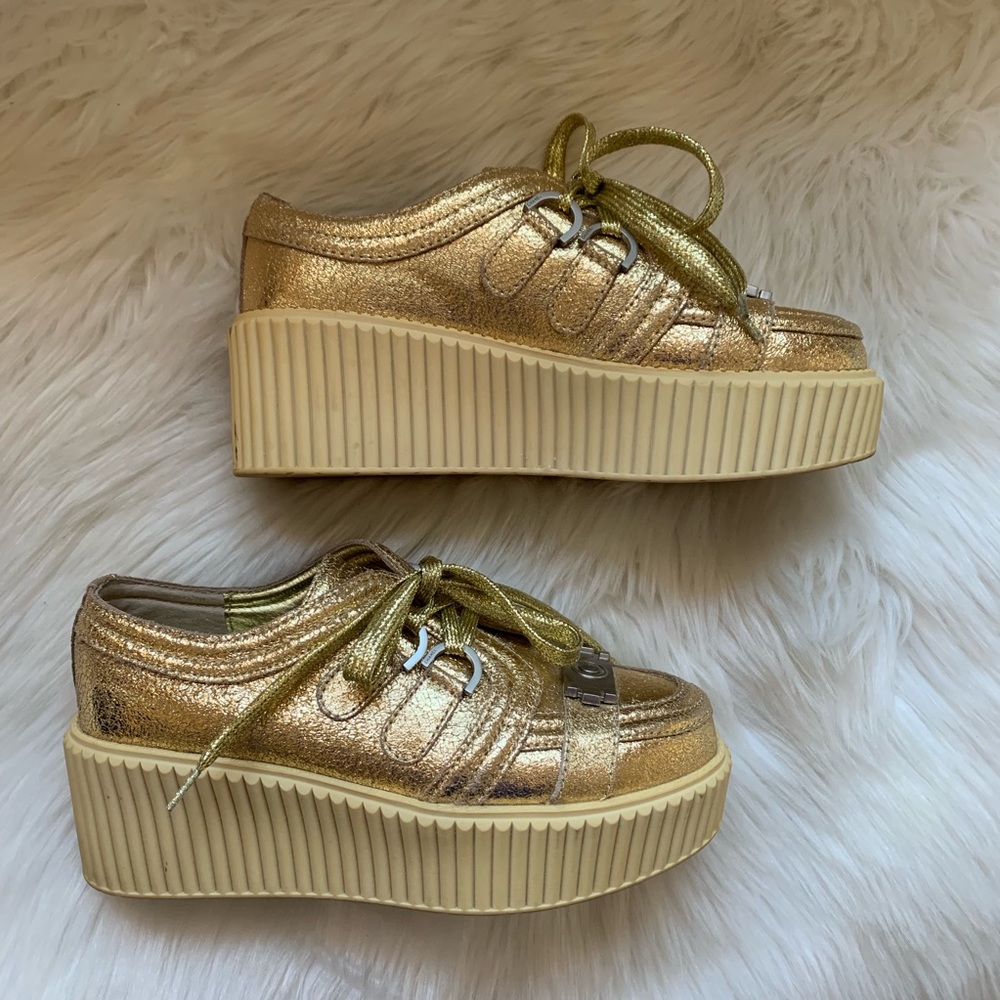 ⭕️Sold⭕️ CHANEL Gold Creepers Platform Sneakers - Picture 4 of 8
